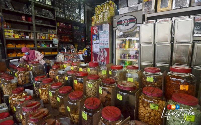 3.-store-pic.jpg