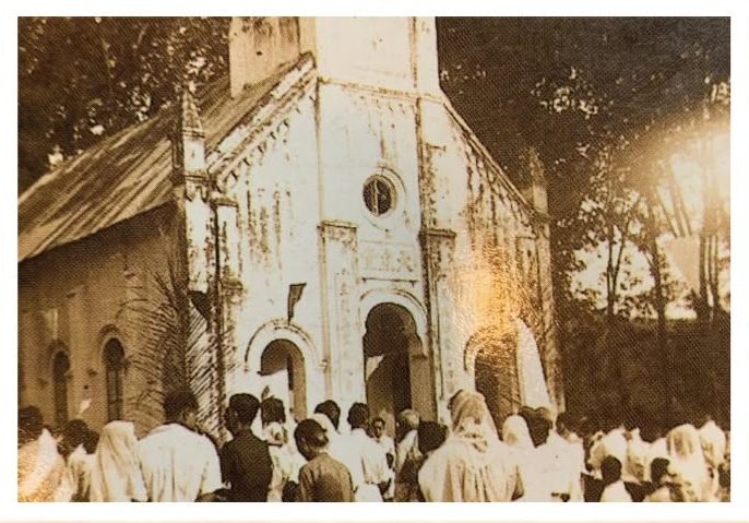 gereja-holyfamily-1901.png